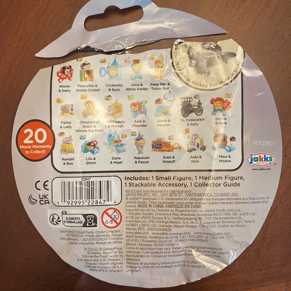 New Disney TsumTsum Mystery Pack - Picture 3 of 8